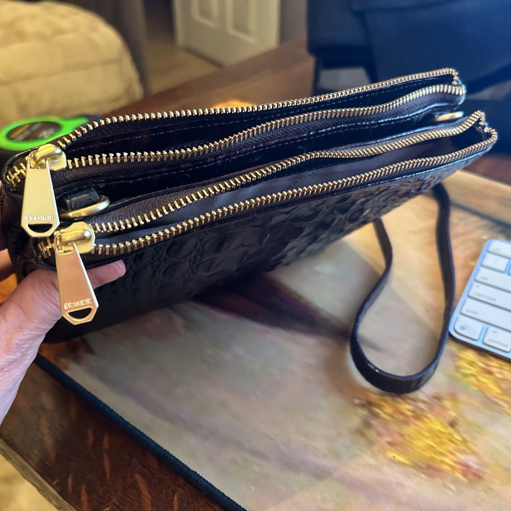 Brahmin Croc Embossed Leather Crossbody - Espresso/Black - Gold Hardware - Picture 7 of 7
